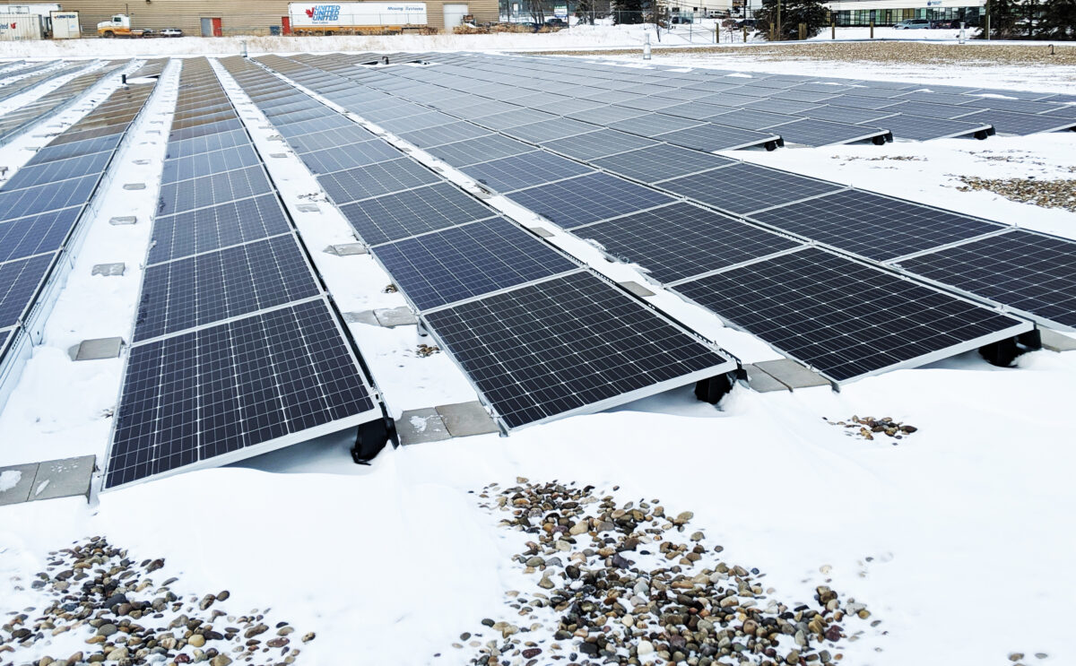 Winter-Solar-Panels